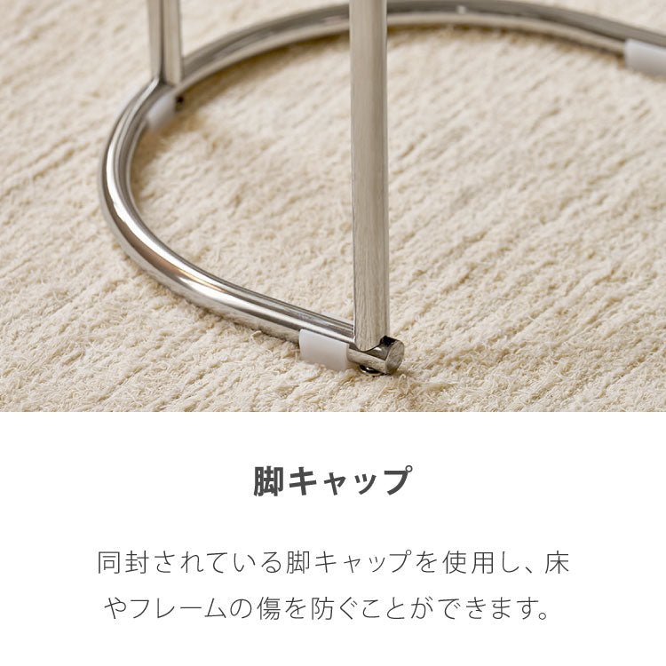 脚キャップで傷を防ぐ
