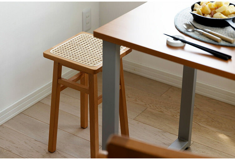 スツール 天然木 ラタン 幅25 奥行25 高さ45cm 完成品 軽量 コンパクト おしゃれ リビング ダイニング 来客用 籐家具 椅子 チェア amu/アム AMU-S02(代引不可)