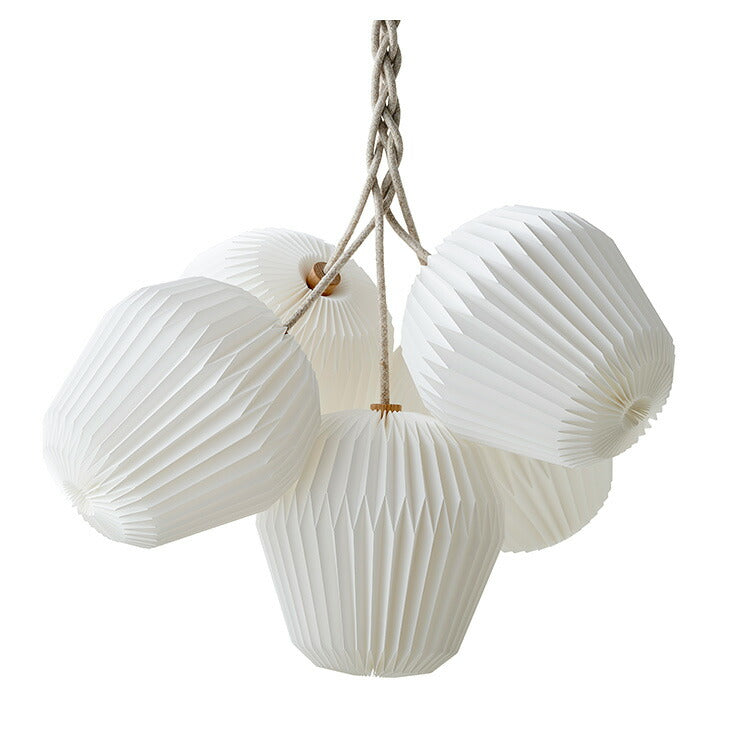 日本正規品 LE KLINT レ・クリント BOUQUET ブーケ ペンダント ブーケ5 直径55cm KP1305 レクリント ペンダントライト 天井照明 北欧 デンマーク製 北欧照明 おしゃれ(代引不可)