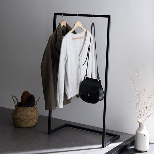 スチールハンガーラック Sサイズ 洋服ラック 服掛け スタンド コート掛け スリム 衣類ハンガー スタイリッシュ インテリア系 モノトーン コーディネート おしゃれ スチール シンプル アイアン