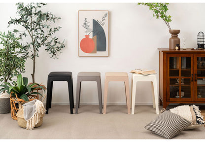 スタッキングスツール ミドルタイプ 積み重ね スタッキング チェア 椅子 シンプル 腰掛 ポリプロピレン 背もたれなし 完成品 省スペース 来客用 モダン 椅子 玄関 黒 ブラック(代引不可)