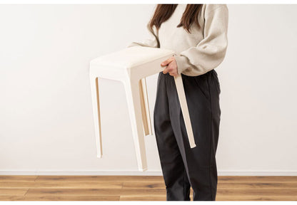 スタッキングスツール ミドルタイプ 積み重ね スタッキング チェア 椅子 シンプル 腰掛 ポリプロピレン 背もたれなし 完成品 省スペース 来客用 モダン 椅子 玄関 黒 ブラック(代引不可)