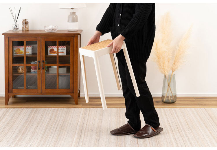 スタッキングスツール ハイタイプ 積み重ね スタッキング チェア 椅子 シンプル 腰掛 ポリプロピレン 背もたれなし 完成品 省スペース 来客用 モダン 椅子 玄関 黒 ブラック(代引不可)