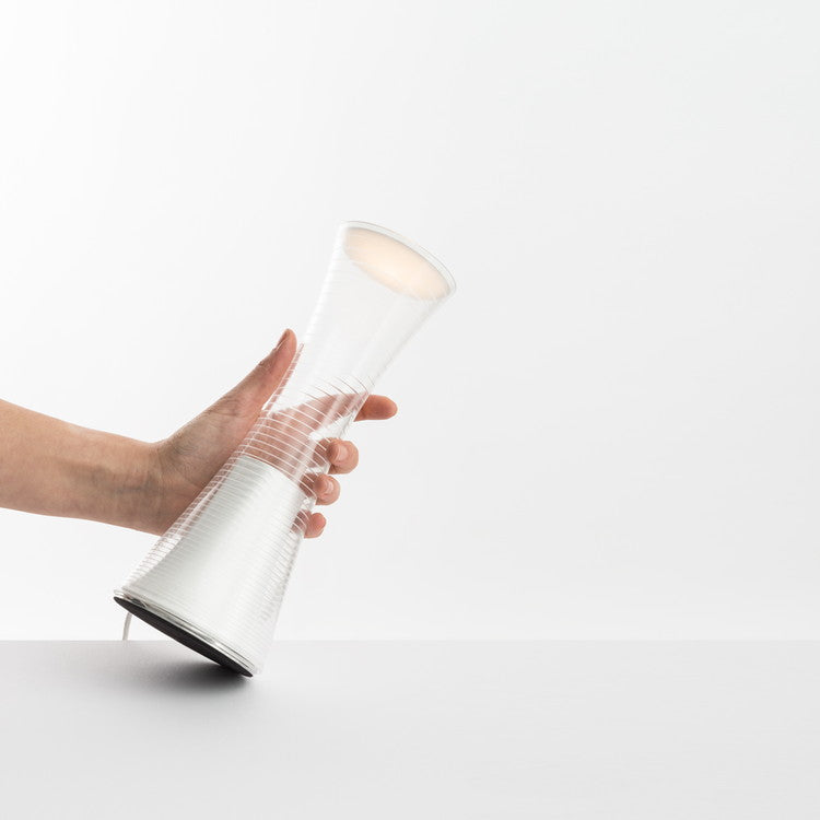 【日本正規品】 Artemide アルテミデ COME TOGETHER カムトゥギャザー テーブルランプ テーブルライト ナイトライト デスクライト スタンドライト サイドランプ ベッドサイド ポータブルライト(代引不可)