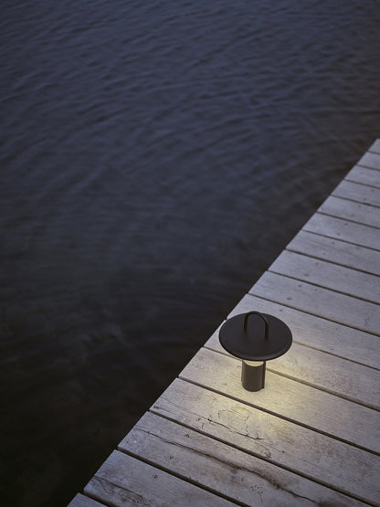 STELTON ステルトン ピアー ポータブル ランプ Pier Portable Lamp 【正規販売店】 テーブルランプ おしゃれ コードレス 持ち運び 充電式 バッテリー内臓 LEDランタン ライト 照明 ランプ 卓上ライト(代引不可)