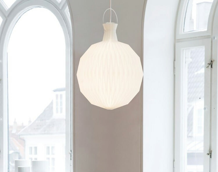 日本正規品  LE KLINT レ・クリント LANTERN ランタン ペンダント モデル101S KP101A レクリント ペンダントライト 天井照明 北欧 デンマーク製 北欧照明 おしゃれ(代引不可)