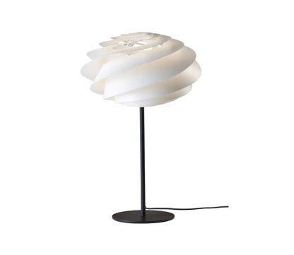 日本正規品  LE KLINT レ・クリント SWIRL スワール テーブルランプ KT331TBW レクリント デスクライト デスクランプ 北欧 デンマーク製 北欧照明 おしゃれ(代引不可)