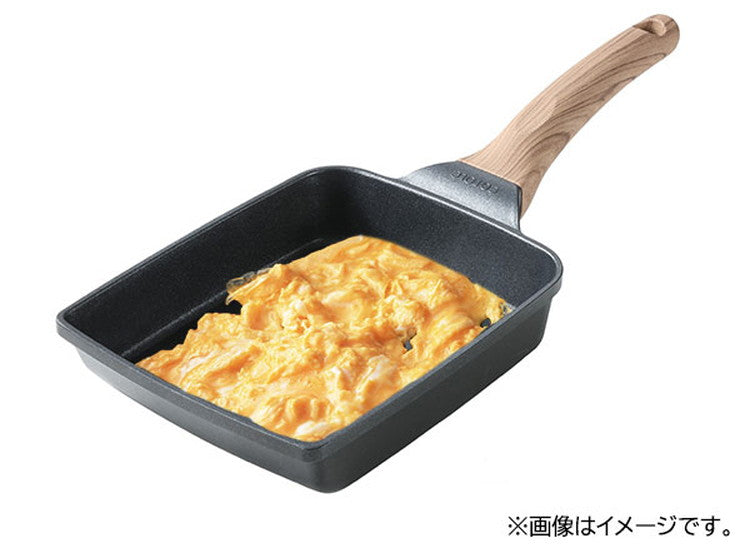 カローテ CAROTE 卵焼き器 エッグパン 14×18cm IH対応 PFOAフリー IH ガス火対応 木目調 木目 チタンコーティング チタン たまご焼き器 玉子焼き器 ブラック NM-5106