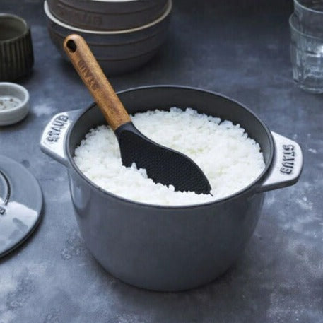 【公式販売店】しゃもじ STAUB ストウブ キッチンツール 新商品 調理器具 シリコン製 天然木 キッチン用品 キッチン雑貨 おしゃれ STAUB kitchen toolsシリーズ(代引不可)